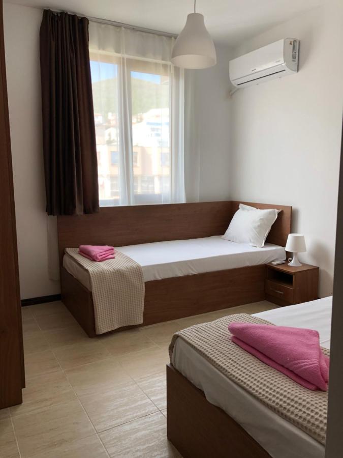 Aquamarine Apartments Sveti Vlas Ngoại thất bức ảnh