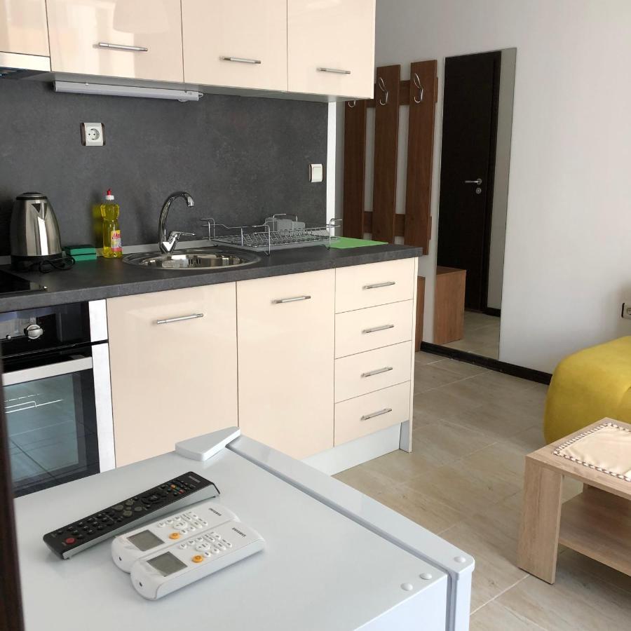 Aquamarine Apartments Sveti Vlas Ngoại thất bức ảnh