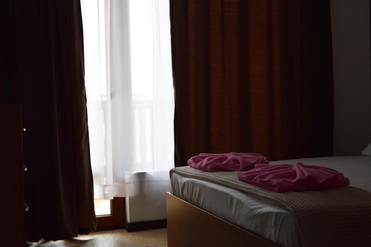 Aquamarine Apartments Sveti Vlas Ngoại thất bức ảnh