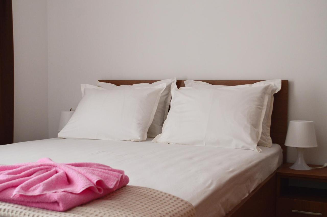 Aquamarine Apartments Sveti Vlas Ngoại thất bức ảnh