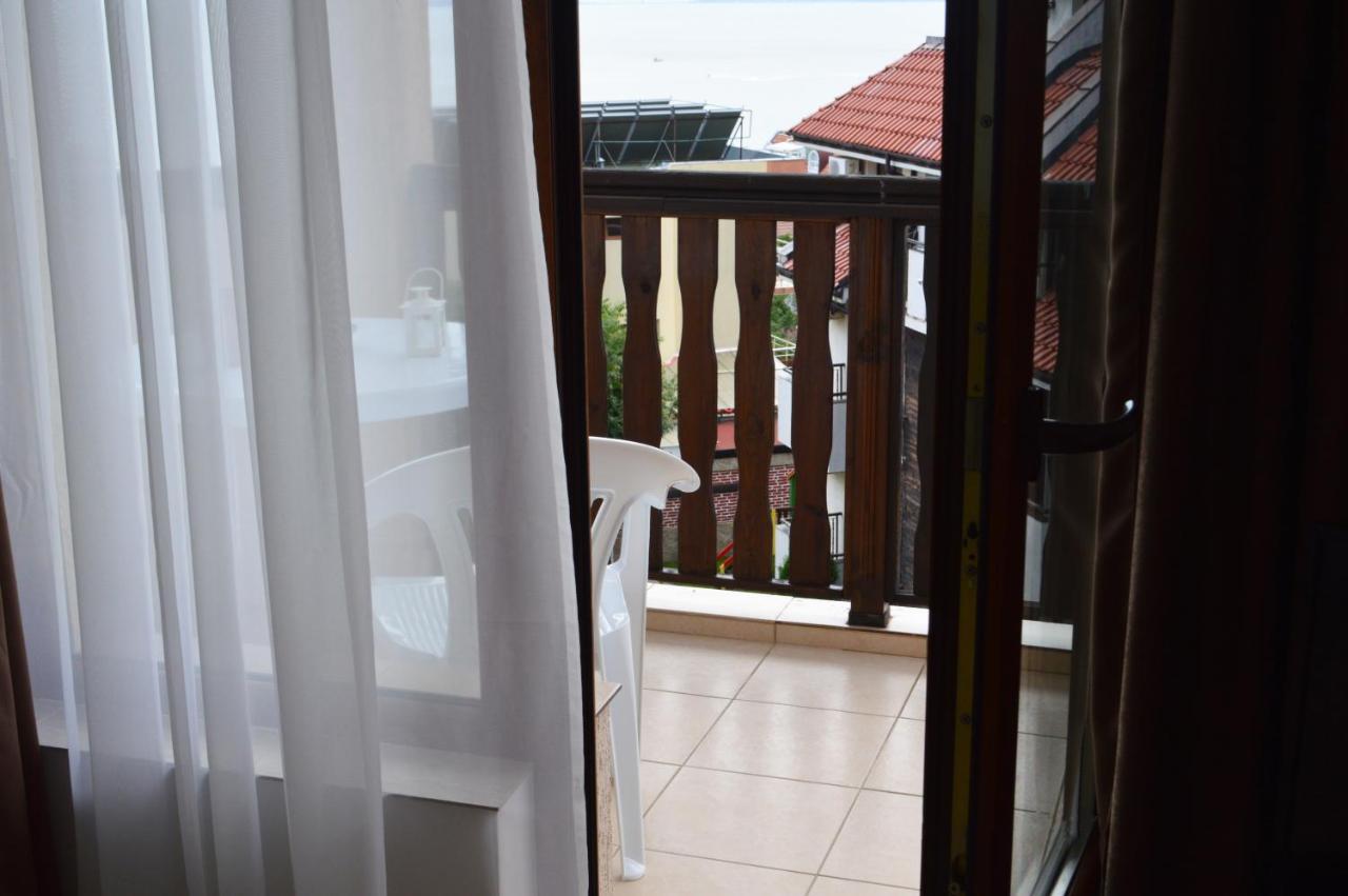 Aquamarine Apartments Sveti Vlas Ngoại thất bức ảnh