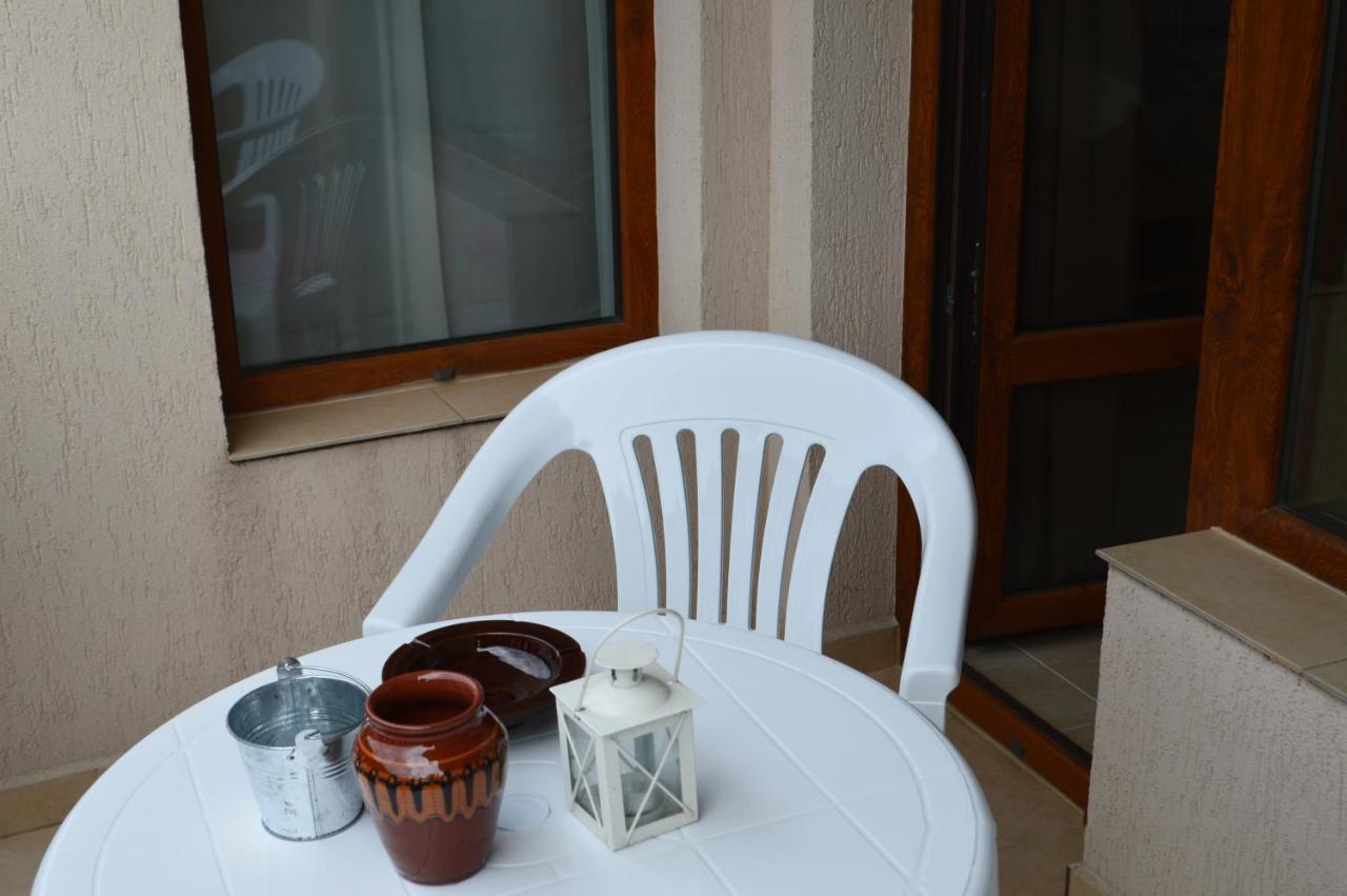 Aquamarine Apartments Sveti Vlas Ngoại thất bức ảnh
