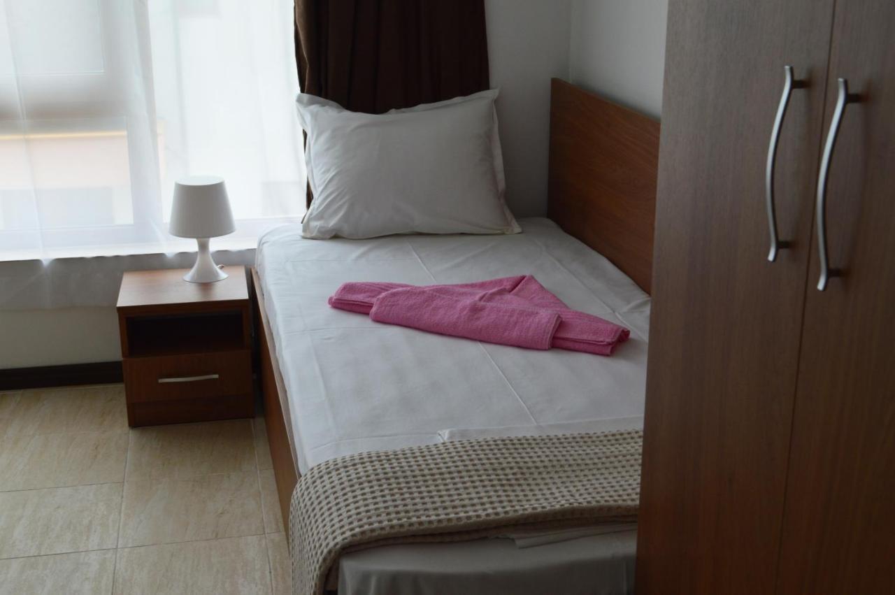 Aquamarine Apartments Sveti Vlas Ngoại thất bức ảnh