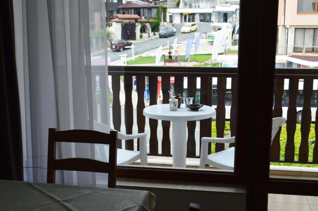 Aquamarine Apartments Sveti Vlas Ngoại thất bức ảnh