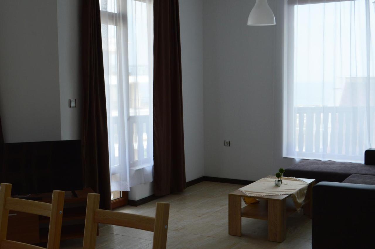 Aquamarine Apartments Sveti Vlas Ngoại thất bức ảnh